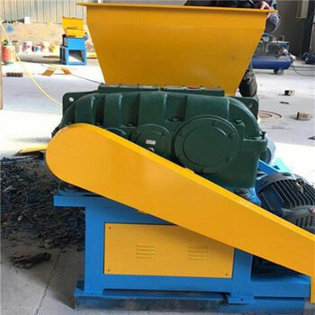 塑料花盆破碎機與青石破碎機 塑料破碎設備的專業化與多元化應用